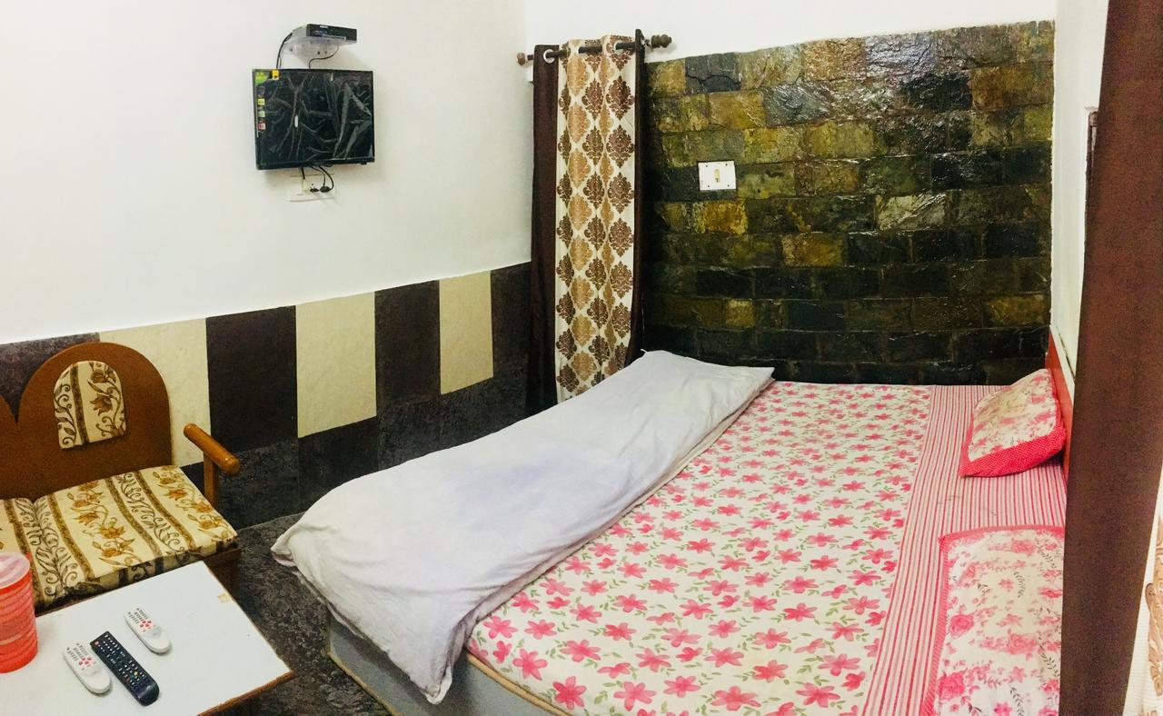 Hotel Heritage Sanyam Nahan Exterior photo