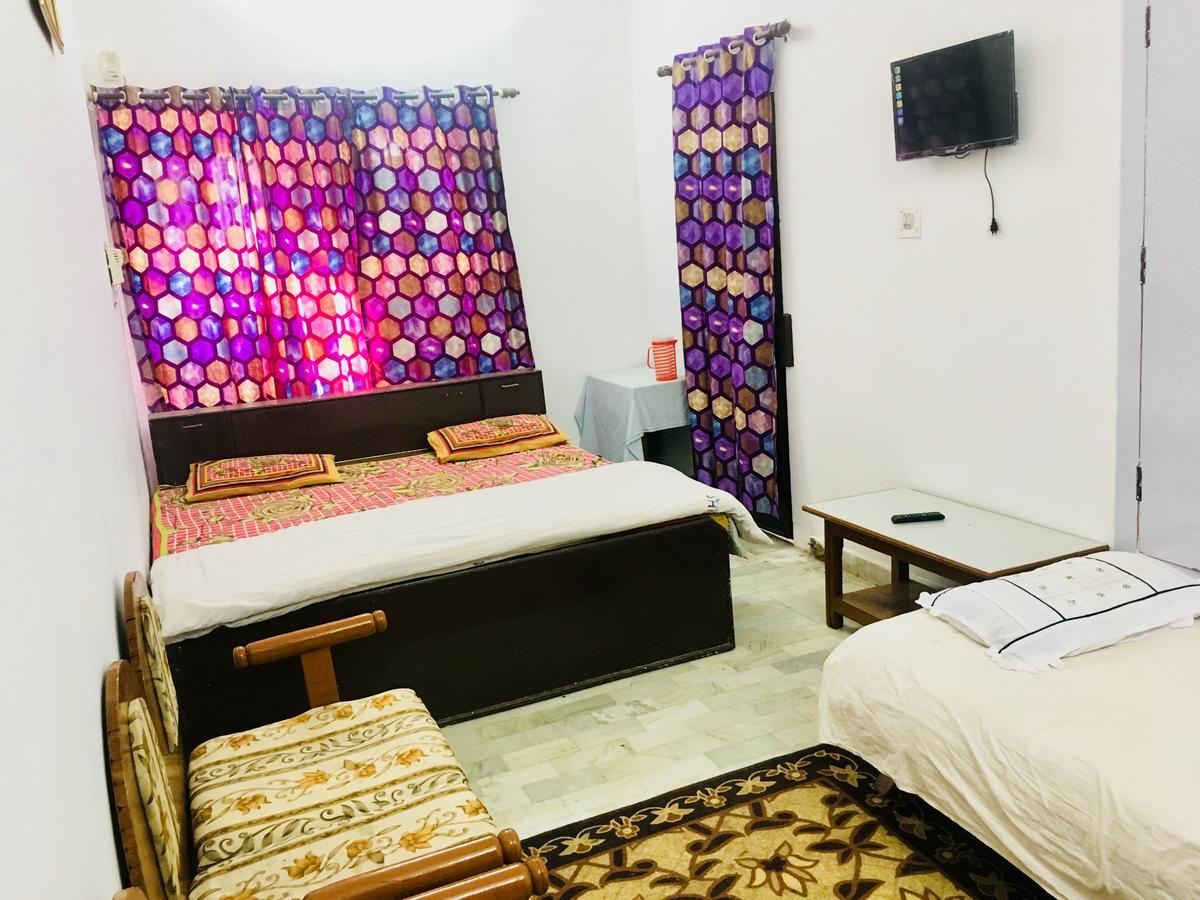 Hotel Heritage Sanyam Nahan Exterior photo