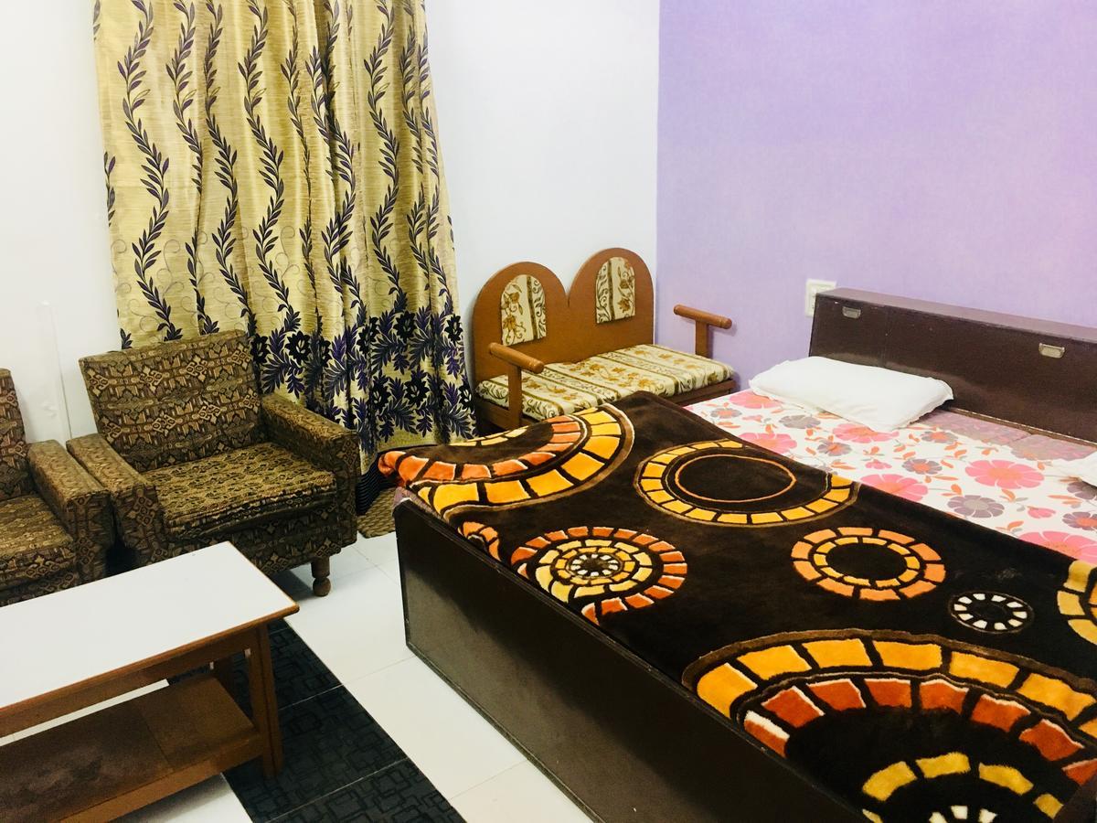 Hotel Heritage Sanyam Nahan Exterior photo